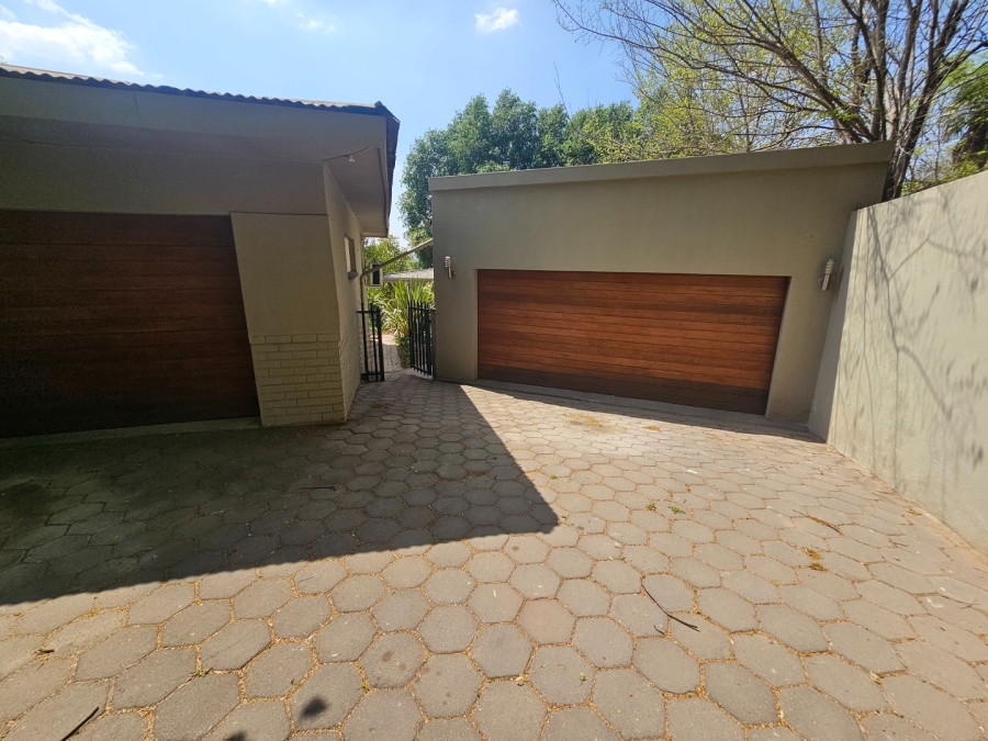 4 Bedroom Property for Sale in Eureka Free State